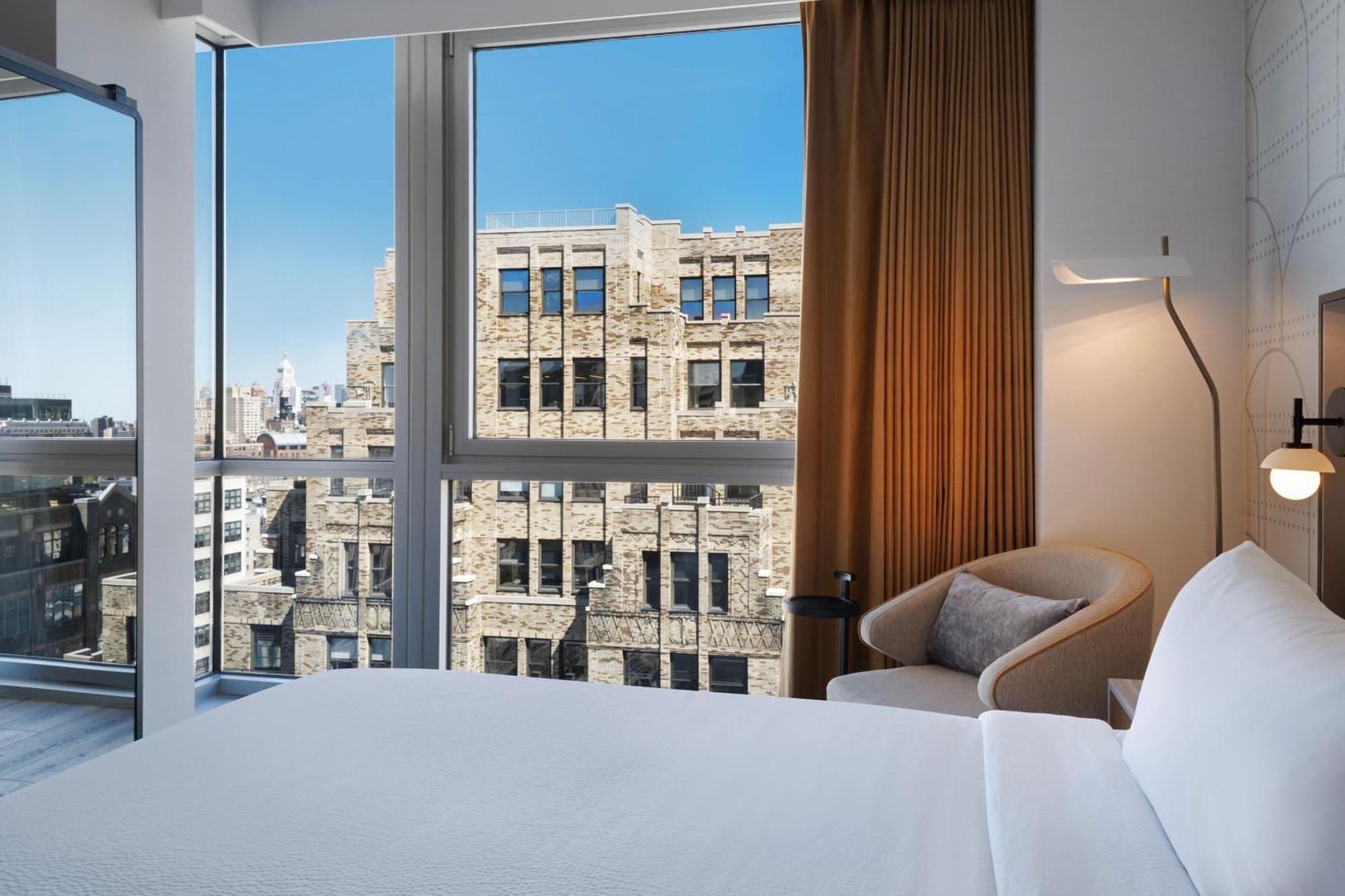 Courtyard By Marriott New York Manhattan / Soho Exterior photo