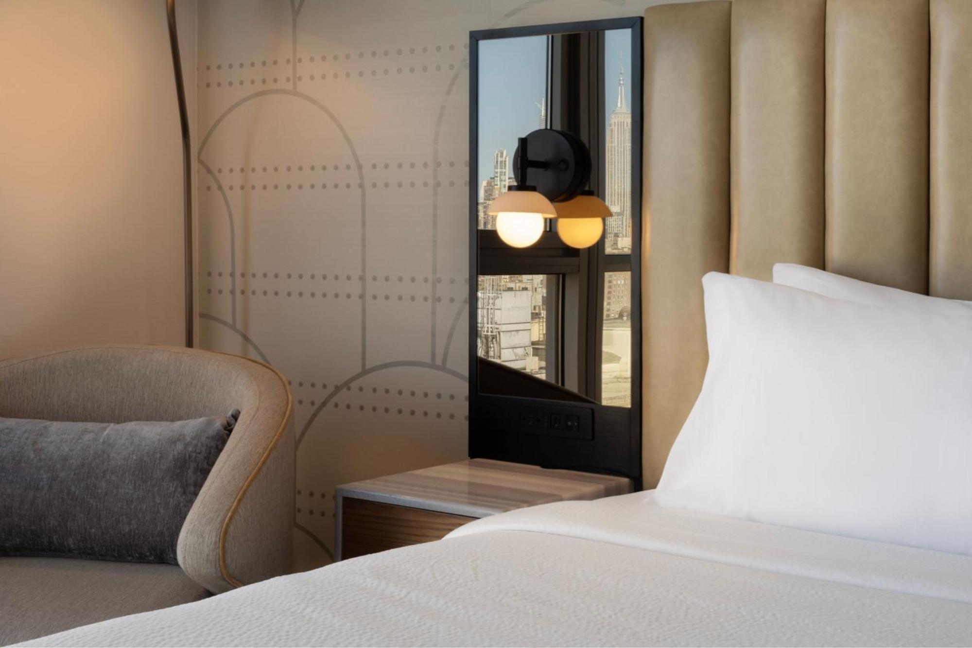 Courtyard By Marriott New York Manhattan / Soho Exterior photo