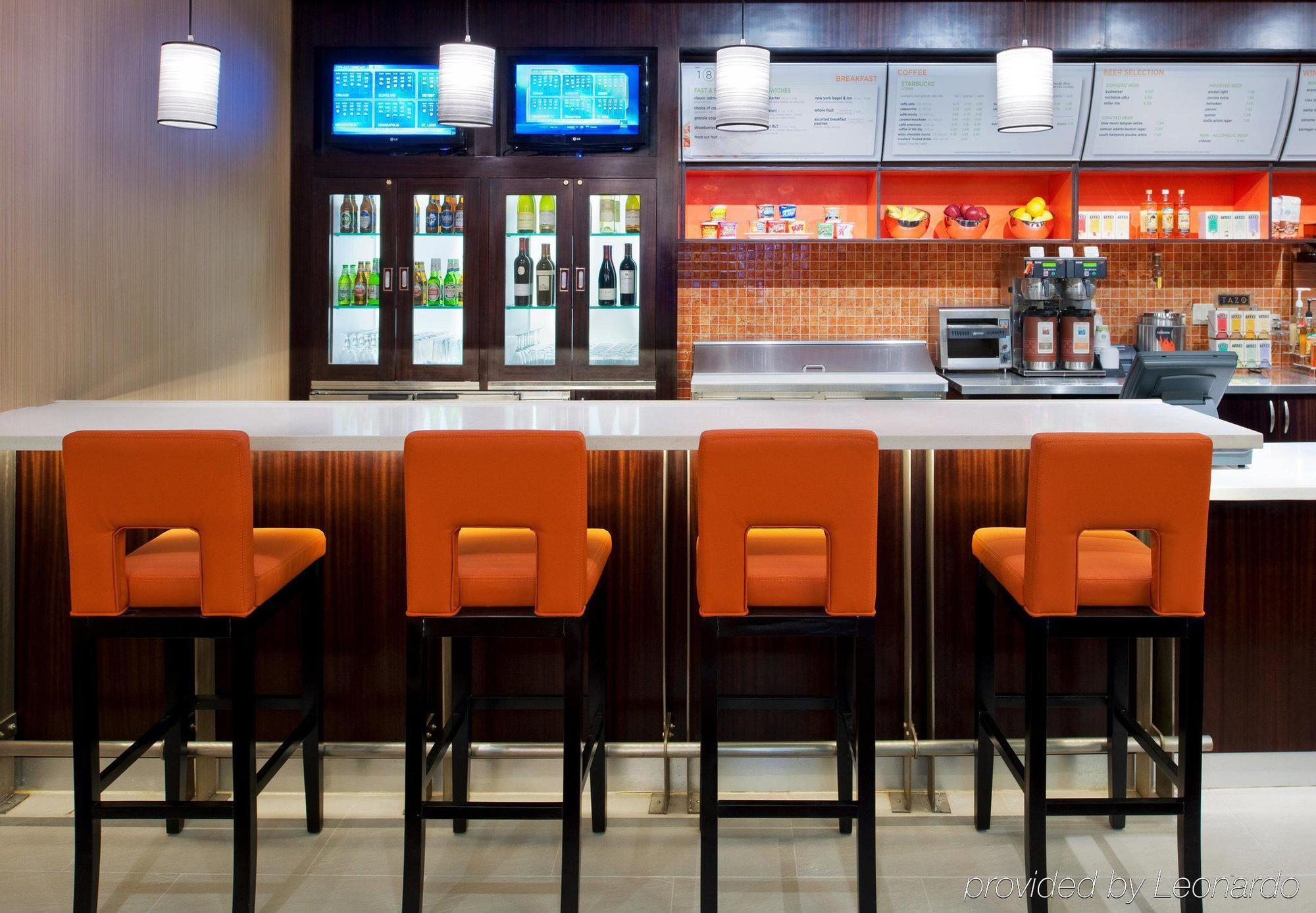 Courtyard By Marriott New York Manhattan / Soho Exterior photo