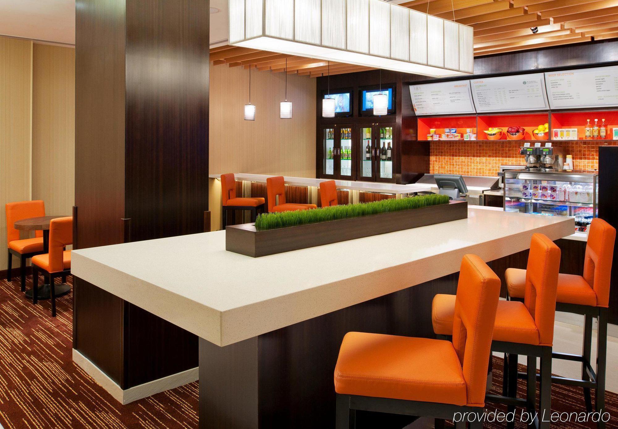 Courtyard By Marriott New York Manhattan / Soho Exterior photo